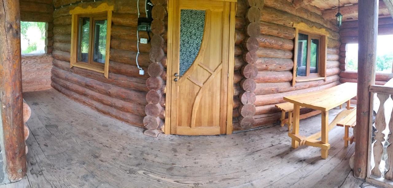"Бджілка" І " Садиба Для Відпочинку" Lyuta Exterior foto