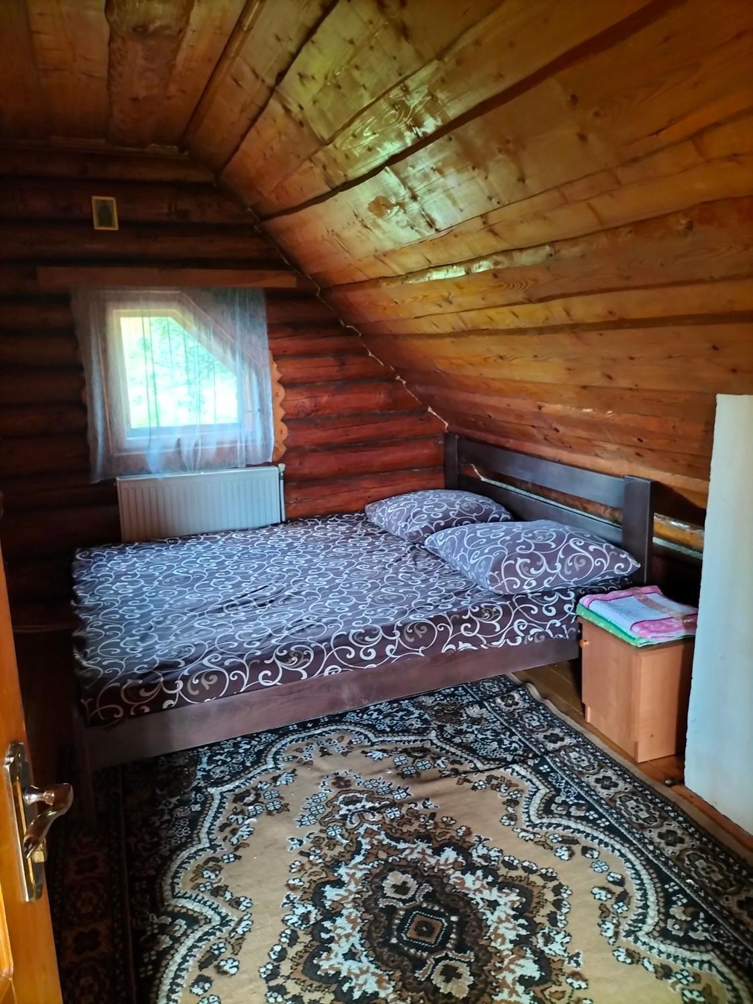 "Бджілка" І " Садиба Для Відпочинку" Lyuta Exterior foto